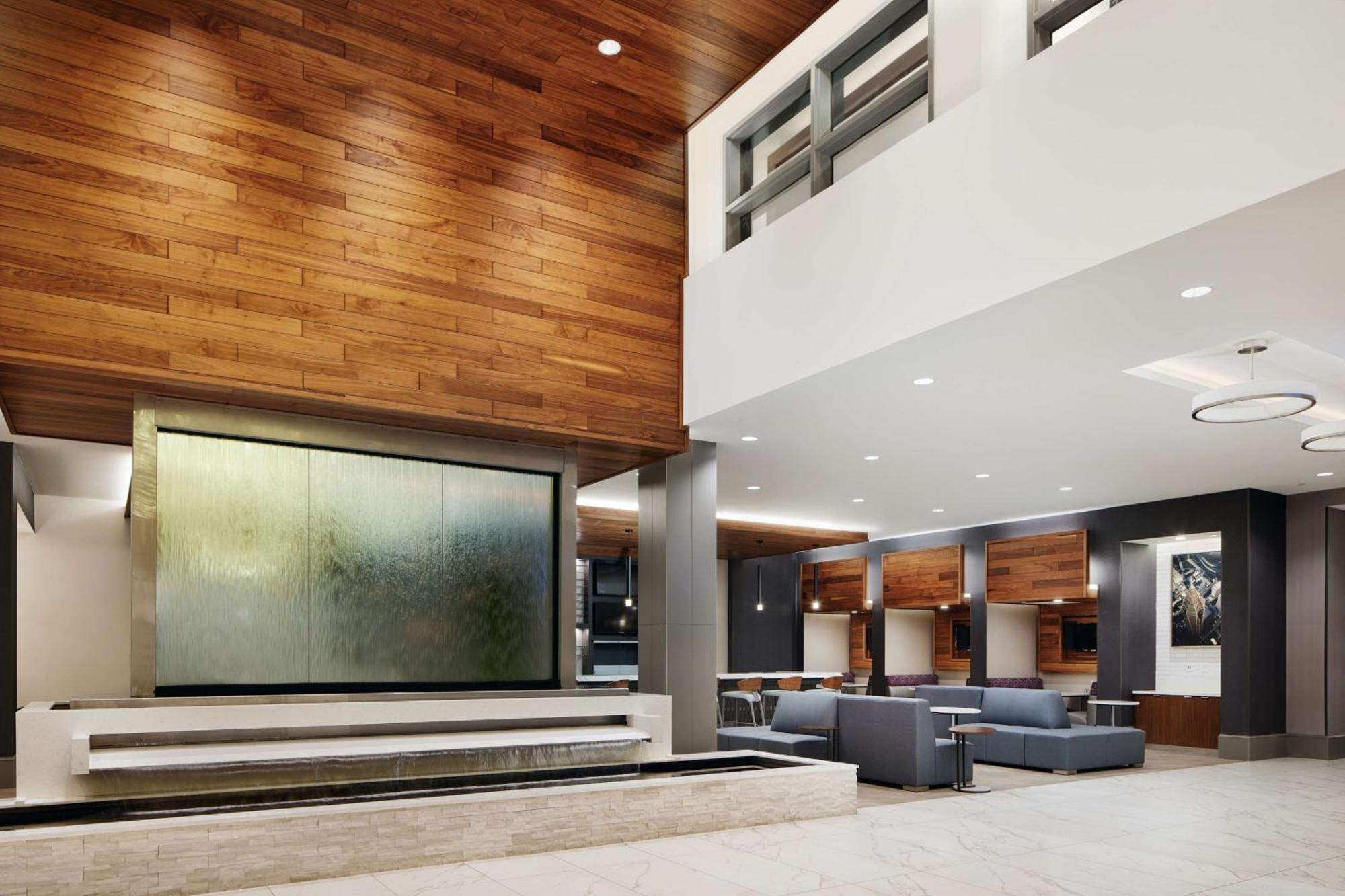 Embassy Suites By Hilton Atlanta Airport North Hapeville Екстериор снимка